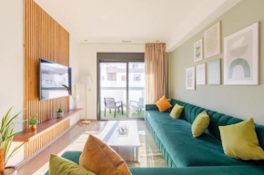 Marina Bay 2 Bedrooms - Terrace & Beach-Front